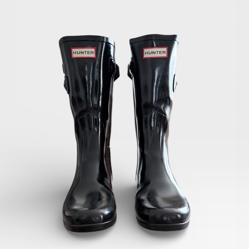 Hunter Original Refined Black Strap Short Black Boots